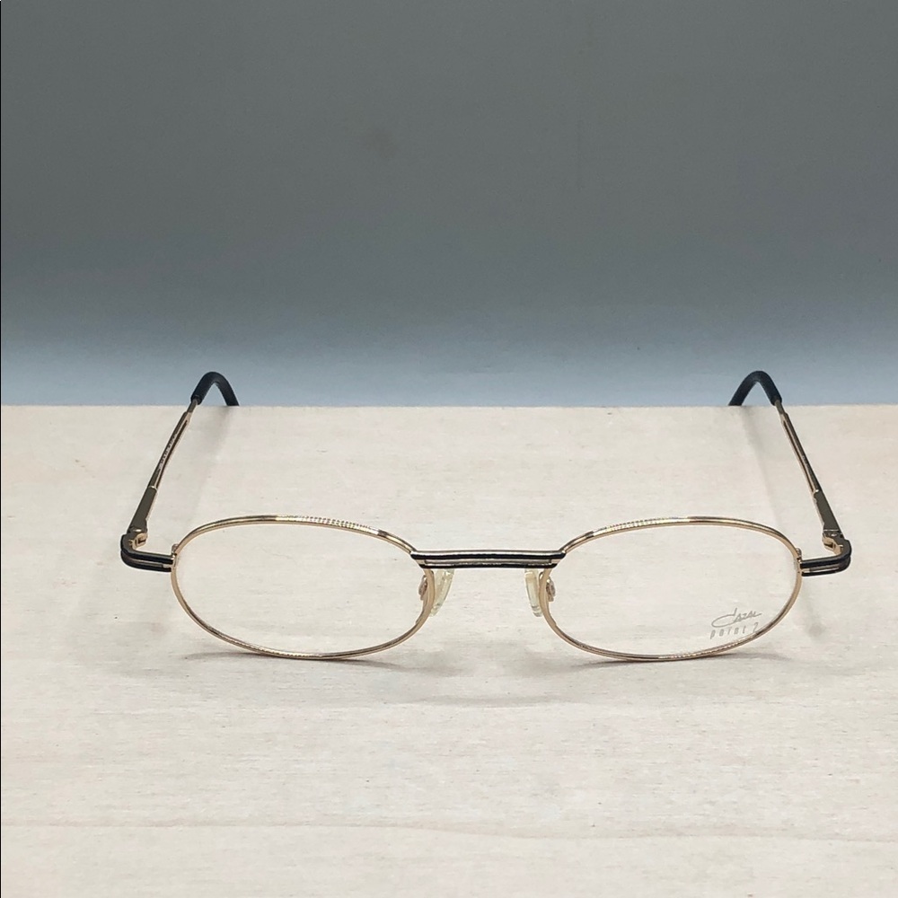 Vintage CAZAL Germany Mod1142 49-20-135 Oval Gold Full Rim Glasses Classy